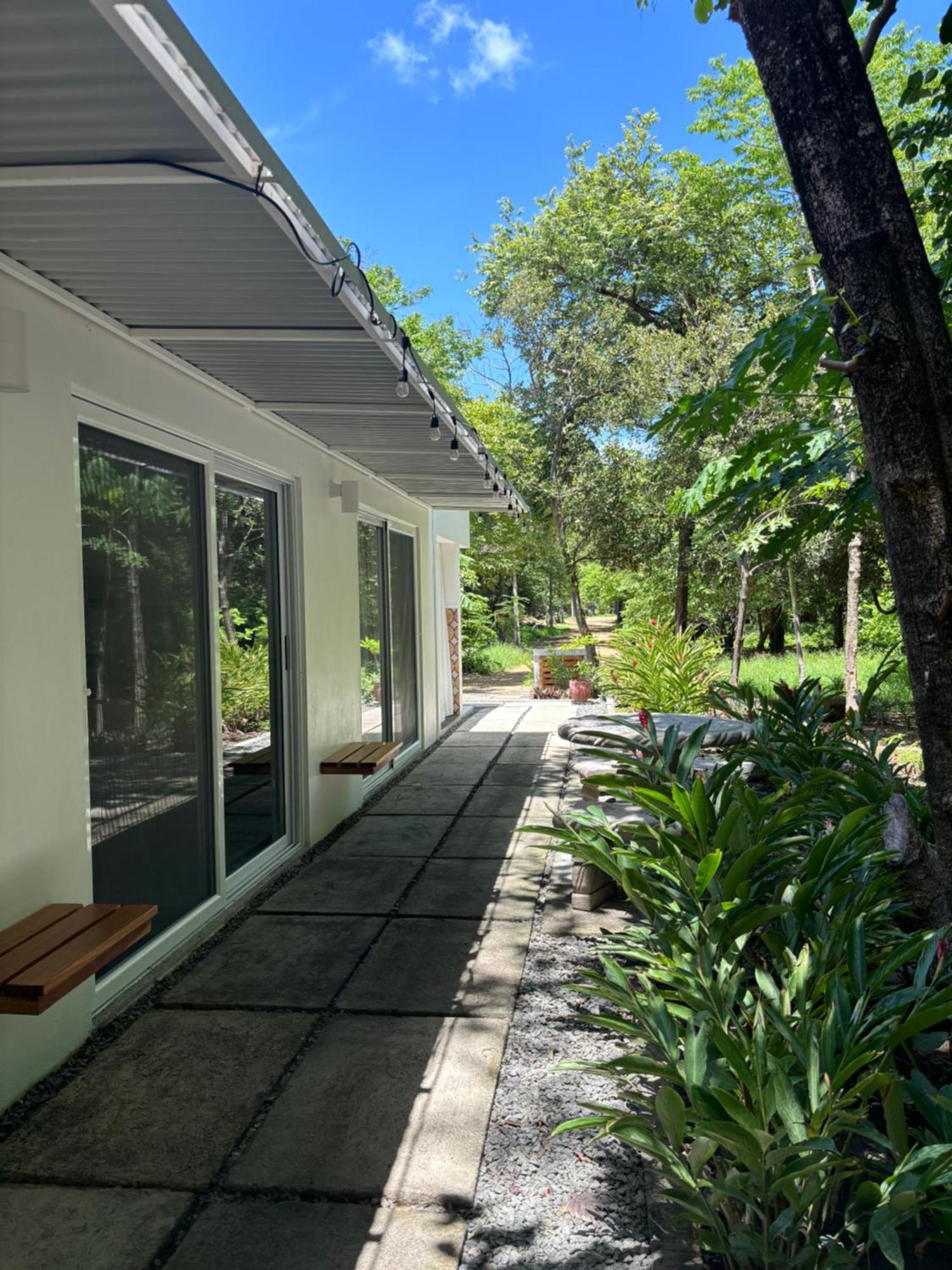 Ferienwohnung Casa Mariposa Tola Exterior foto